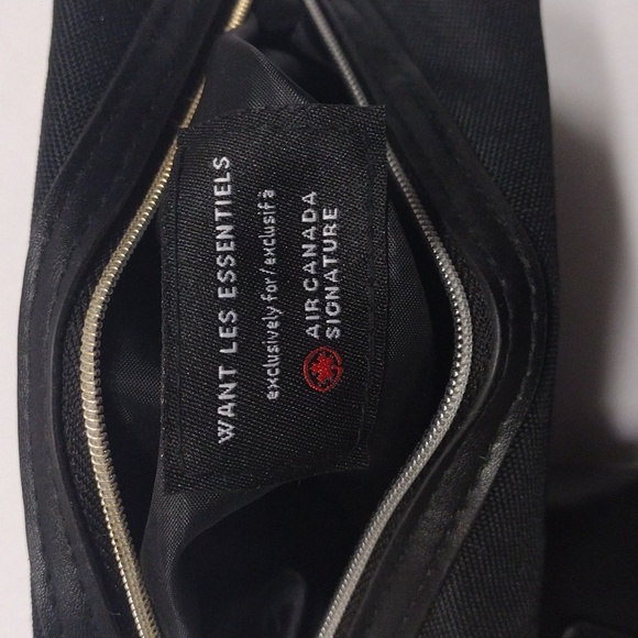 Want Les Essentiels Cosmetic Bag Exclusively for Air Canada Signature Lot of 3 - Picture 13 of 15
